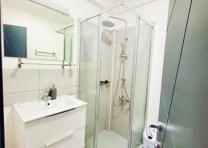 Laguna Grey Guest house